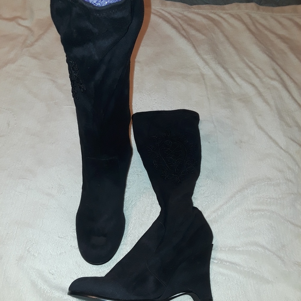 Embellished boot